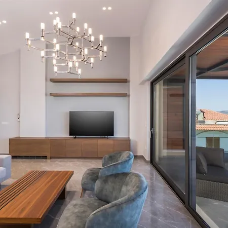 Luxury Near The Sea Meliti Luxury Vilă *