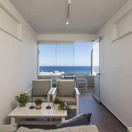 Vilă Luxury Near The Sea Meliti Luxury *